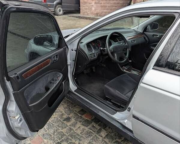 Сірий Хонда Аккорд, об'ємом двигуна 1.8 л та пробігом 155 тис. км за 4600 $, фото 14 на Automoto.ua