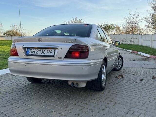 Сірий Хонда Аккорд, об'ємом двигуна 1.9 л та пробігом 235 тис. км за 4200 $, фото 2 на Automoto.ua