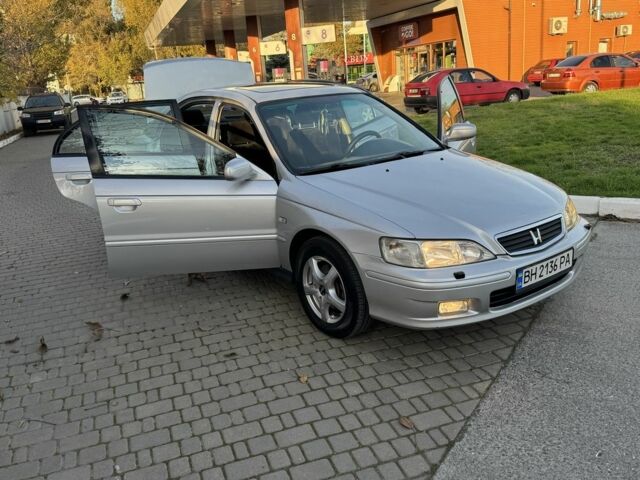 Сірий Хонда Аккорд, об'ємом двигуна 1.9 л та пробігом 235 тис. км за 4200 $, фото 10 на Automoto.ua