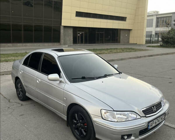 Серый Хонда Аккорд, объемом двигателя 2 л и пробегом 350 тыс. км за 4300 $, фото 1 на Automoto.ua