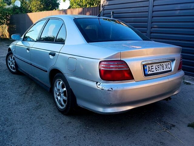 Серый Хонда Аккорд, объемом двигателя 1.9 л и пробегом 350 тыс. км за 2700 $, фото 3 на Automoto.ua