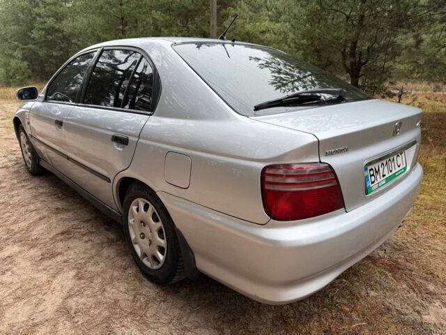 Серый Хонда Аккорд, объемом двигателя 1.9 л и пробегом 235 тыс. км за 2800 $, фото 3 на Automoto.ua