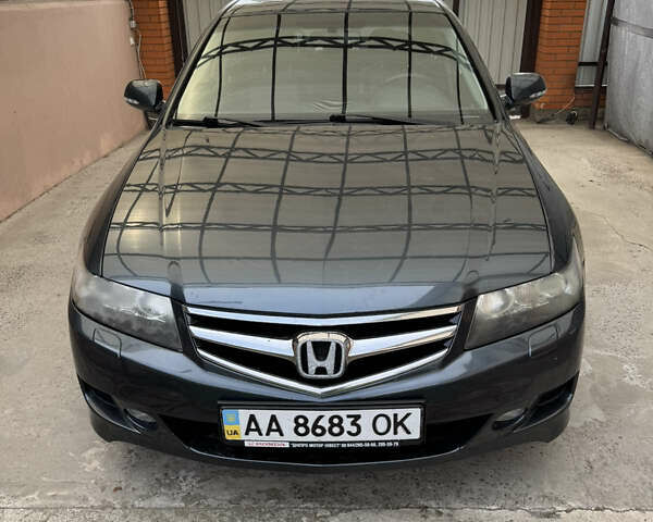 Сірий Хонда Аккорд, об'ємом двигуна 2 л та пробігом 130 тис. км за 7800 $, фото 1 на Automoto.ua