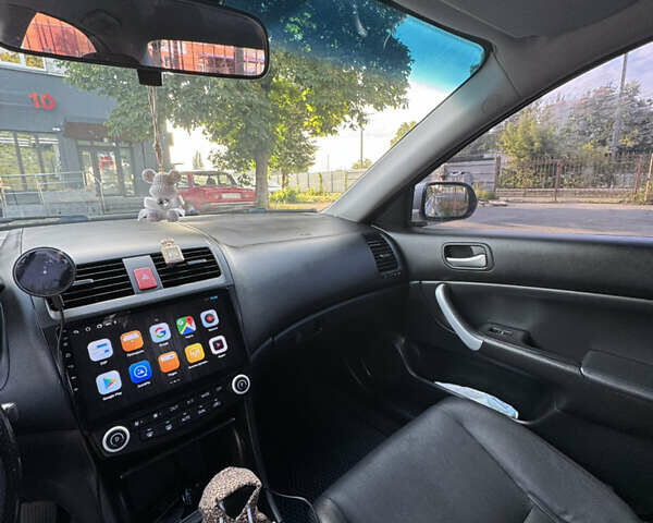 Серый Хонда Аккорд, объемом двигателя 2 л и пробегом 337 тыс. км за 7000 $, фото 7 на Automoto.ua