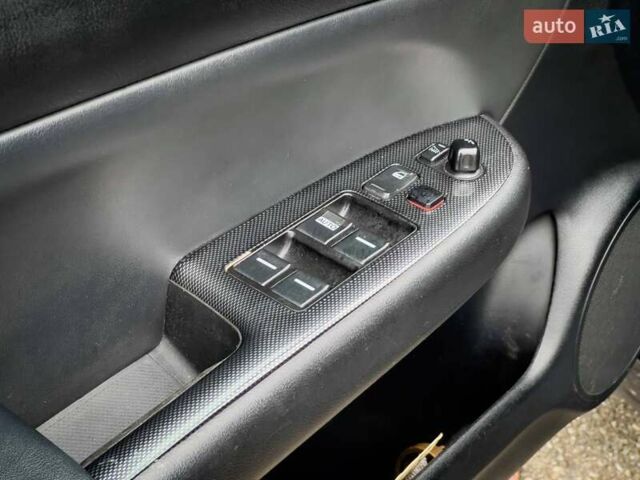 Серый Хонда Аккорд, объемом двигателя 2 л и пробегом 223 тыс. км за 5800 $, фото 9 на Automoto.ua