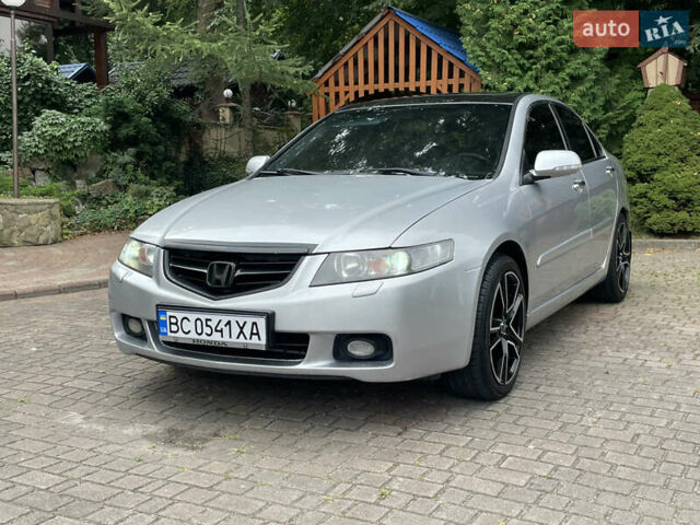 Сірий Хонда Аккорд, об'ємом двигуна 2.4 л та пробігом 246 тис. км за 5470 $, фото 29 на Automoto.ua