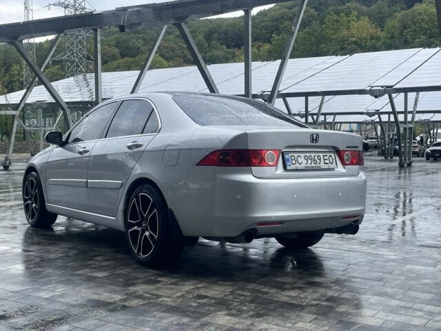 Серый Хонда Аккорд, объемом двигателя 2.4 л и пробегом 245 тыс. км за 5490 $, фото 6 на Automoto.ua