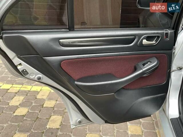 Сірий Хонда Аккорд, об'ємом двигуна 2.2 л та пробігом 340 тис. км за 5499 $, фото 51 на Automoto.ua