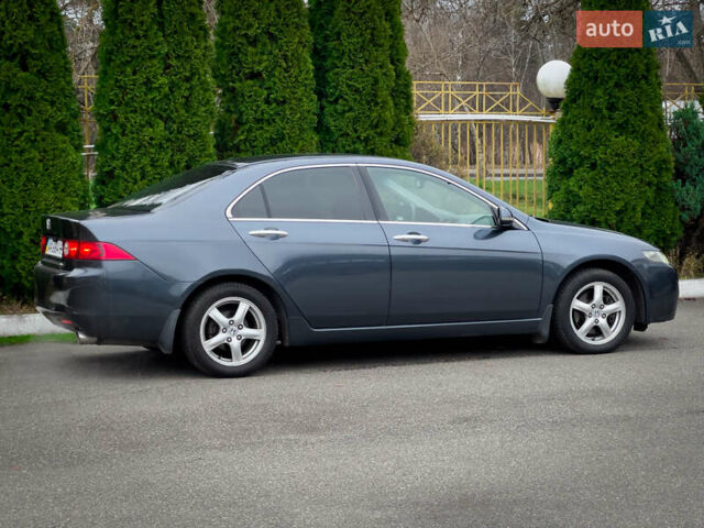 Серый Хонда Аккорд, объемом двигателя 2 л и пробегом 222 тыс. км за 6200 $, фото 9 на Automoto.ua