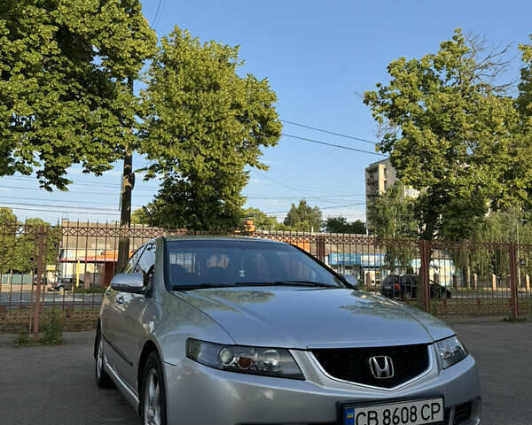 Серый Хонда Аккорд, объемом двигателя 2 л и пробегом 337 тыс. км за 7000 $, фото 1 на Automoto.ua