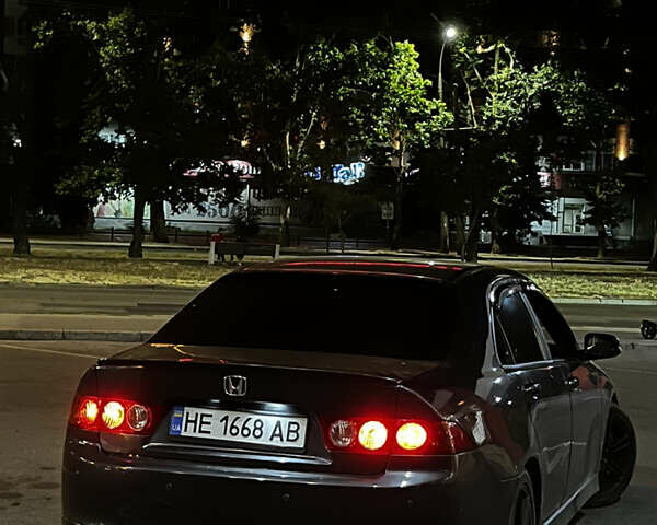 Сірий Хонда Аккорд, об'ємом двигуна 2 л та пробігом 250 тис. км за 6800 $, фото 16 на Automoto.ua