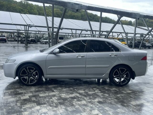 Серый Хонда Аккорд, объемом двигателя 2.4 л и пробегом 245 тыс. км за 5490 $, фото 5 на Automoto.ua