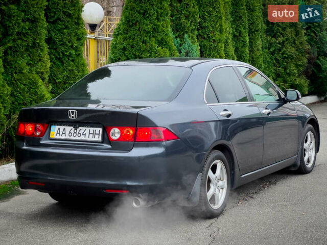Серый Хонда Аккорд, объемом двигателя 2 л и пробегом 222 тыс. км за 6200 $, фото 7 на Automoto.ua