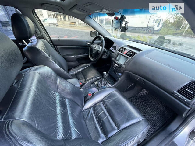 Серый Хонда Аккорд, объемом двигателя 2.4 л и пробегом 230 тыс. км за 6750 $, фото 54 на Automoto.ua