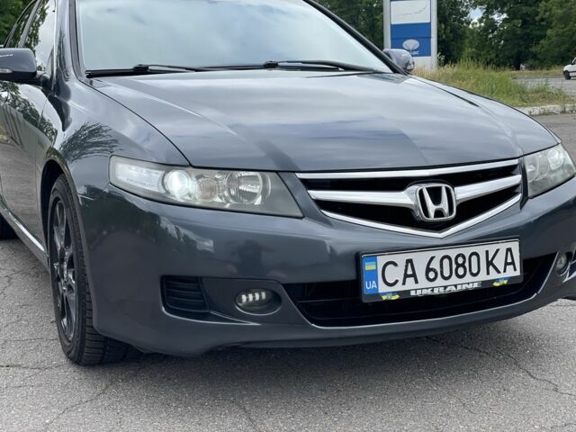 Серый Хонда Аккорд, объемом двигателя 2.4 л и пробегом 240 тыс. км за 5800 $, фото 3 на Automoto.ua