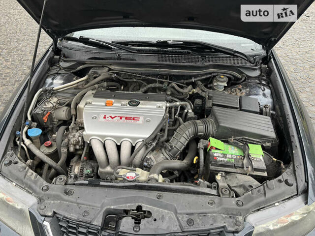 Серый Хонда Аккорд, объемом двигателя 2.4 л и пробегом 255 тыс. км за 6250 $, фото 19 на Automoto.ua