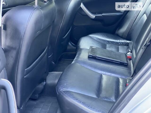 Сірий Хонда Аккорд, об'ємом двигуна 2.4 л та пробігом 257 тис. км за 6500 $, фото 7 на Automoto.ua