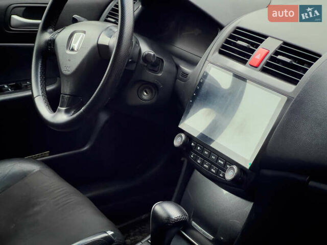 Серый Хонда Аккорд, объемом двигателя 2 л и пробегом 222 тыс. км за 6200 $, фото 22 на Automoto.ua