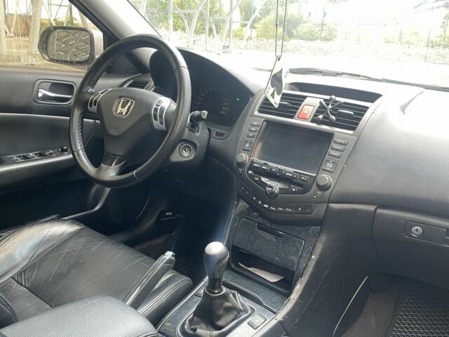 Серый Хонда Аккорд, объемом двигателя 2.4 л и пробегом 245 тыс. км за 5490 $, фото 11 на Automoto.ua