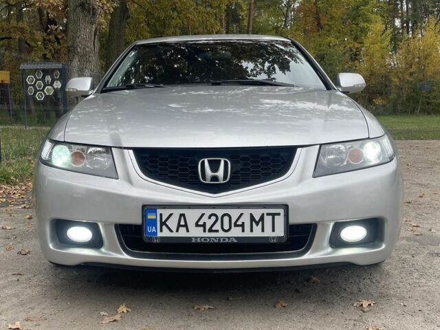 Сірий Хонда Аккорд, об'ємом двигуна 2 л та пробігом 319 тис. км за 5800 $, фото 1 на Automoto.ua