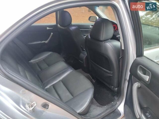 Серый Хонда Аккорд, объемом двигателя 2 л и пробегом 232 тыс. км за 5500 $, фото 6 на Automoto.ua