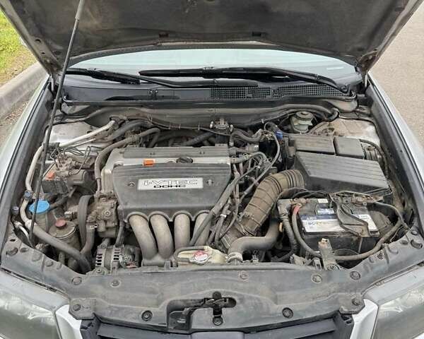 Серый Хонда Аккорд, объемом двигателя 2 л и пробегом 255 тыс. км за 6500 $, фото 3 на Automoto.ua