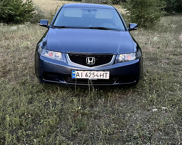 Серый Хонда Аккорд, объемом двигателя 2.2 л и пробегом 395 тыс. км за 4000 $, фото 5 на Automoto.ua