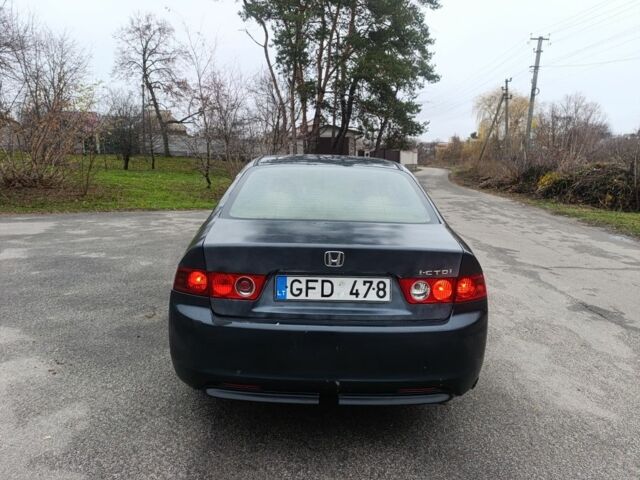 Серый Хонда Аккорд, объемом двигателя 2.2 л и пробегом 287 тыс. км за 2500 $, фото 5 на Automoto.ua