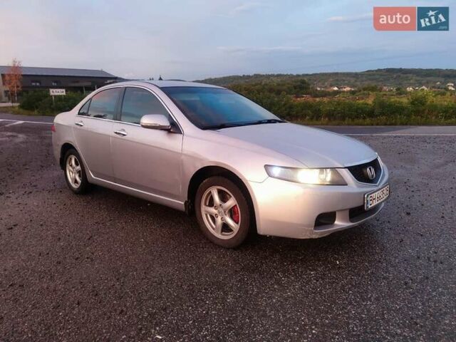 Серый Хонда Аккорд, объемом двигателя 2.2 л и пробегом 330 тыс. км за 4700 $, фото 4 на Automoto.ua