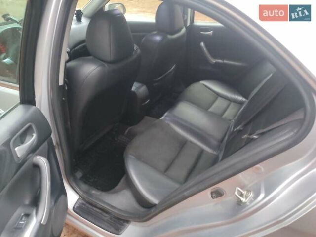 Серый Хонда Аккорд, объемом двигателя 2 л и пробегом 232 тыс. км за 5500 $, фото 7 на Automoto.ua