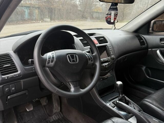 Серый Хонда Аккорд, объемом двигателя 2.2 л и пробегом 320 тыс. км за 4600 $, фото 10 на Automoto.ua