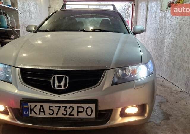 Серый Хонда Аккорд, объемом двигателя 2 л и пробегом 273 тыс. км за 5700 $, фото 11 на Automoto.ua