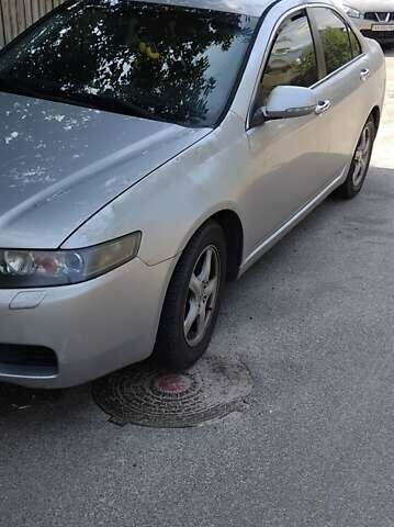 Серый Хонда Аккорд, объемом двигателя 2 л и пробегом 230 тыс. км за 5544 $, фото 11 на Automoto.ua