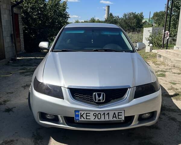 Серый Хонда Аккорд, объемом двигателя 2 л и пробегом 283 тыс. км за 6000 $, фото 3 на Automoto.ua