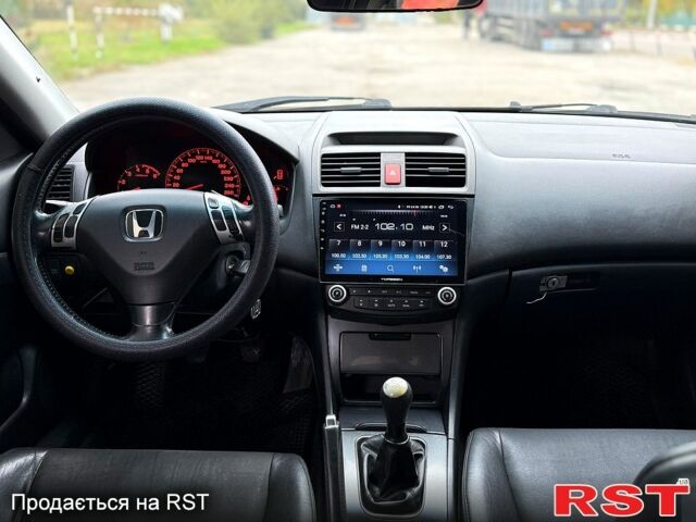 Сірий Хонда Аккорд, об'ємом двигуна 2.2 л та пробігом 300 тис. км за 5000 $, фото 10 на Automoto.ua