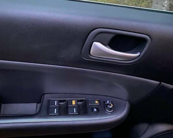 Серый Хонда Аккорд, объемом двигателя 2.2 л и пробегом 300 тыс. км за 5950 $, фото 7 на Automoto.ua