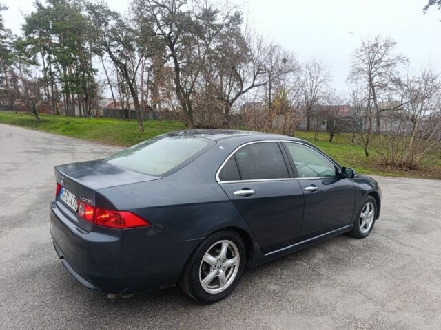 Серый Хонда Аккорд, объемом двигателя 2.2 л и пробегом 287 тыс. км за 2500 $, фото 2 на Automoto.ua