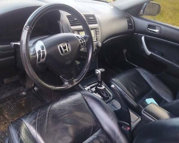 Серый Хонда Аккорд, объемом двигателя 2.4 л и пробегом 250 тыс. км за 5500 $, фото 18 на Automoto.ua