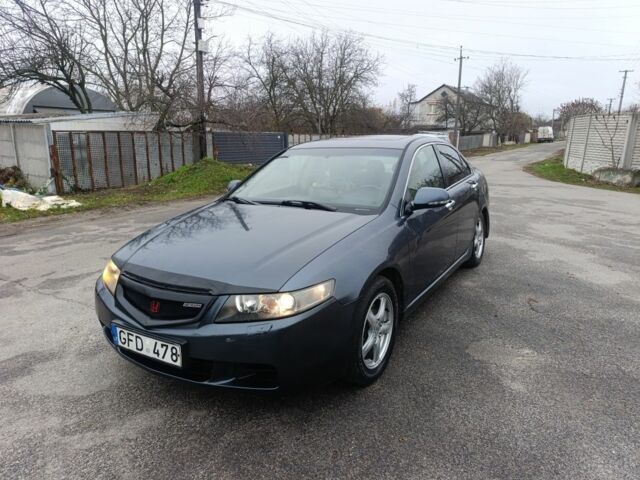 Серый Хонда Аккорд, объемом двигателя 2.2 л и пробегом 287 тыс. км за 2500 $, фото 1 на Automoto.ua