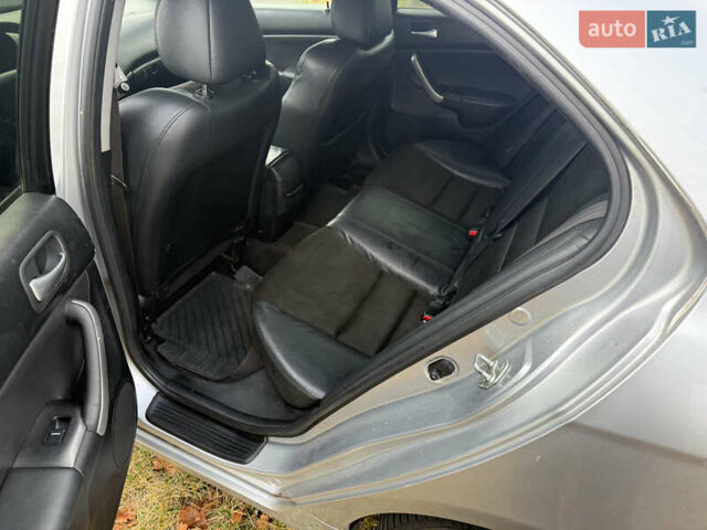 Серый Хонда Аккорд, объемом двигателя 2 л и пробегом 237 тыс. км за 4200 $, фото 26 на Automoto.ua