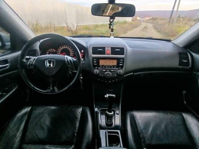 Сірий Хонда Аккорд, об'ємом двигуна 2.4 л та пробігом 250 тис. км за 5500 $, фото 10 на Automoto.ua