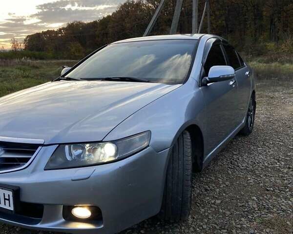 Серый Хонда Аккорд, объемом двигателя 2.4 л и пробегом 250 тыс. км за 5500 $, фото 6 на Automoto.ua