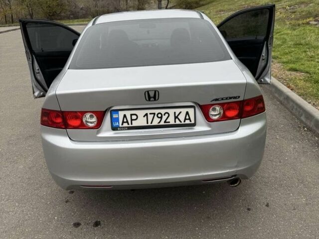 Серый Хонда Аккорд, объемом двигателя 2 л и пробегом 255 тыс. км за 6500 $, фото 1 на Automoto.ua