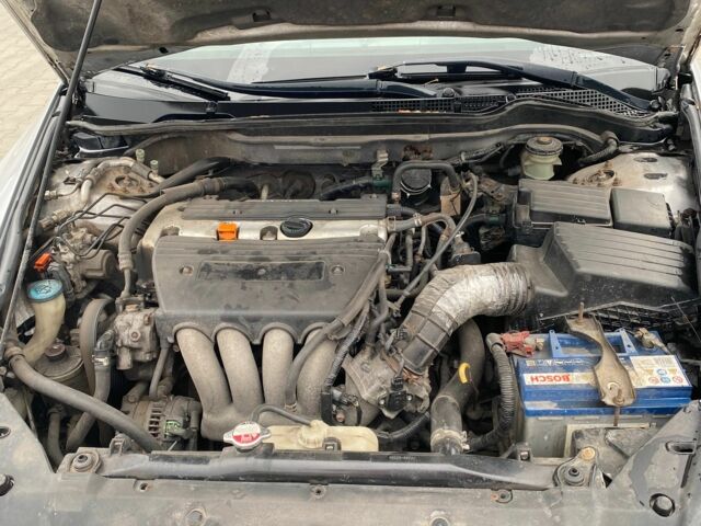 Сірий Хонда Аккорд, об'ємом двигуна 2.4 л та пробігом 320 тис. км за 4999 $, фото 2 на Automoto.ua