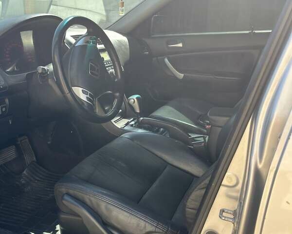 Серый Хонда Аккорд, объемом двигателя 2 л и пробегом 283 тыс. км за 6000 $, фото 6 на Automoto.ua