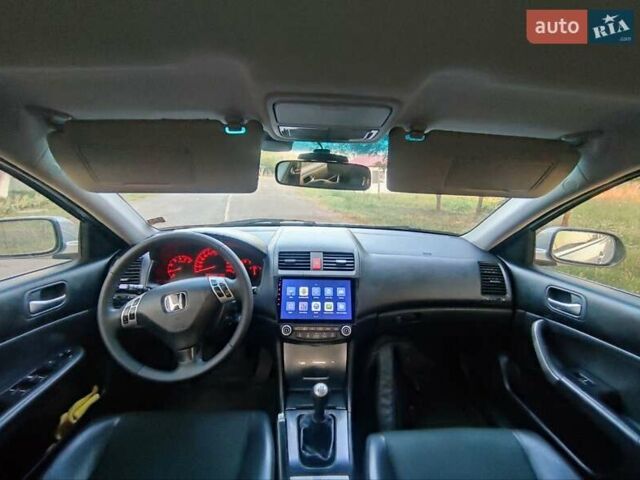 Серый Хонда Аккорд, объемом двигателя 2.2 л и пробегом 330 тыс. км за 4700 $, фото 25 на Automoto.ua