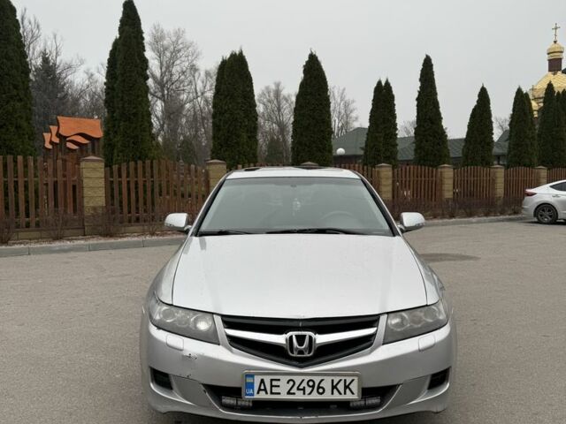 Серый Хонда Аккорд, объемом двигателя 2.2 л и пробегом 320 тыс. км за 4600 $, фото 7 на Automoto.ua