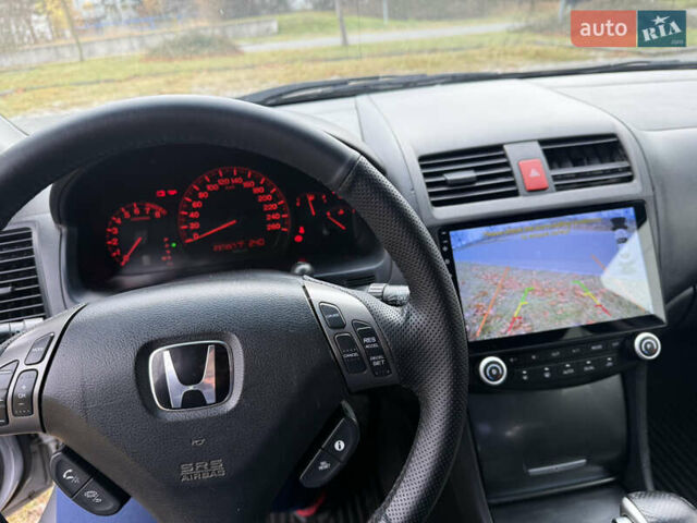 Серый Хонда Аккорд, объемом двигателя 2 л и пробегом 237 тыс. км за 4200 $, фото 17 на Automoto.ua