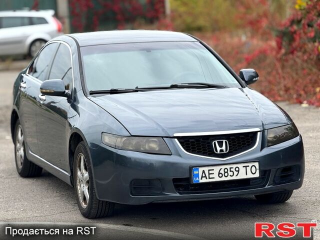 Сірий Хонда Аккорд, об'ємом двигуна 2.2 л та пробігом 300 тис. км за 5000 $, фото 4 на Automoto.ua