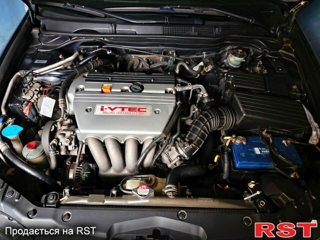 Серый Хонда Аккорд, объемом двигателя 2.4 л и пробегом 239 тыс. км за 7500 $, фото 12 на Automoto.ua